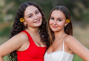 Senior Pictures, Senior Rep Team, Simi Valley, Simi High School, Ventura County, Corriganville Park
