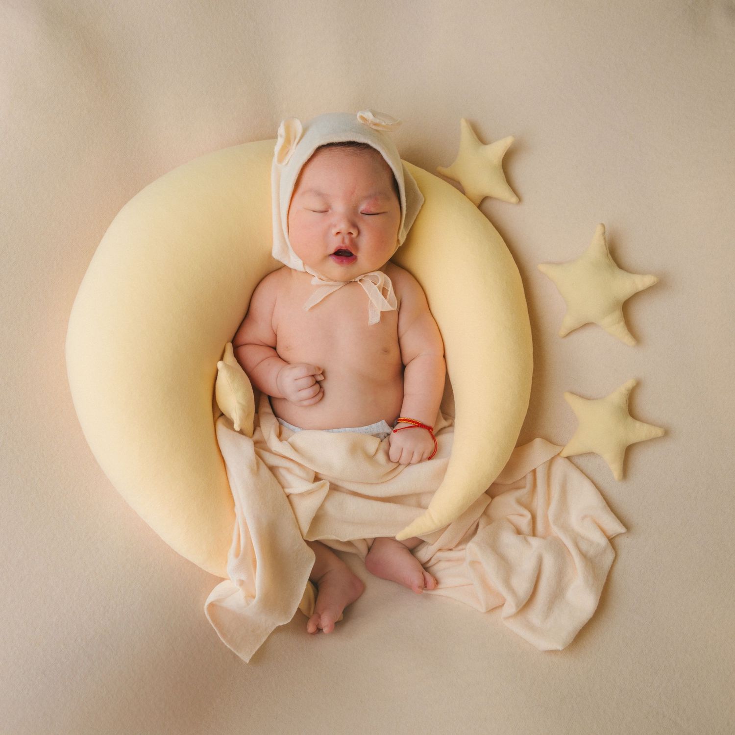 Family, Newborn, Maternity, Child Milestone photography 97074. Seattle, Sammamish, Redmond Kirkland Bellevue Washington
