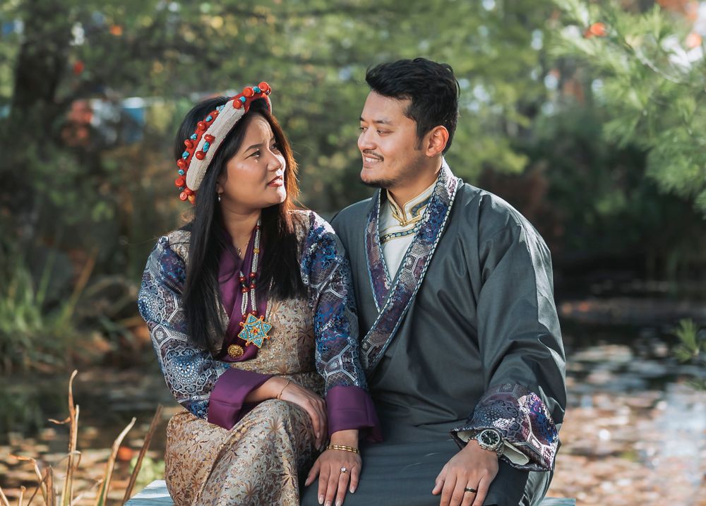 Engagement session located in Belchertown, Ma