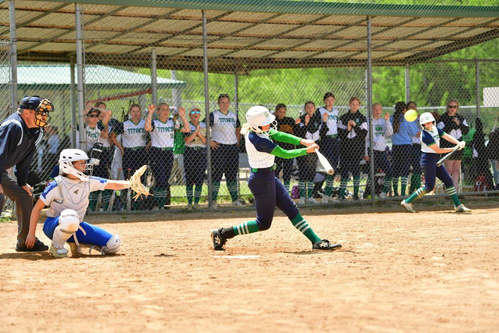 Duluth Minnesota softball photographer