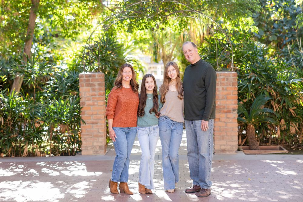 Fall Family Session at Heritage Square in Phoenix, Arizona by Jen Lynn Studios.