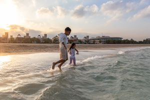 Carlene Thurston Photography - beach family photoshoot in Dubai