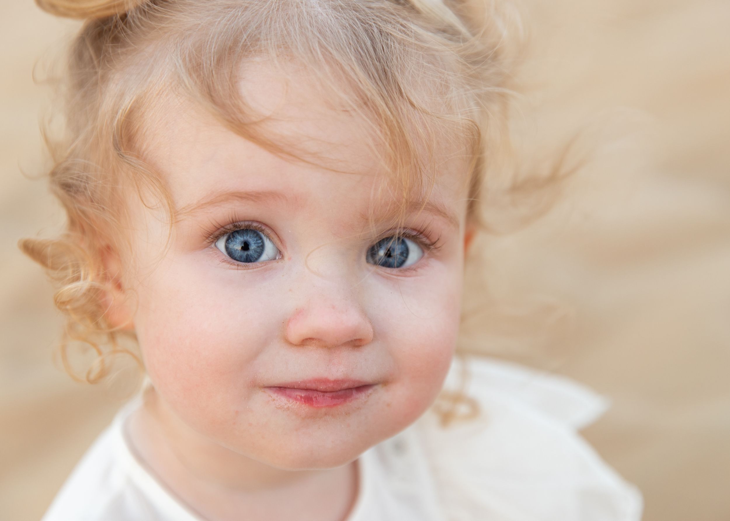 Carlene Thurston Photography - beach family photoshoot in Dubai