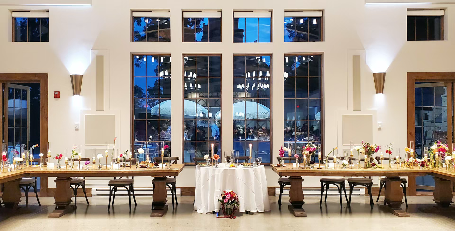 Elegant indoor reception at mac-o-chee-wedding-venue-castle/