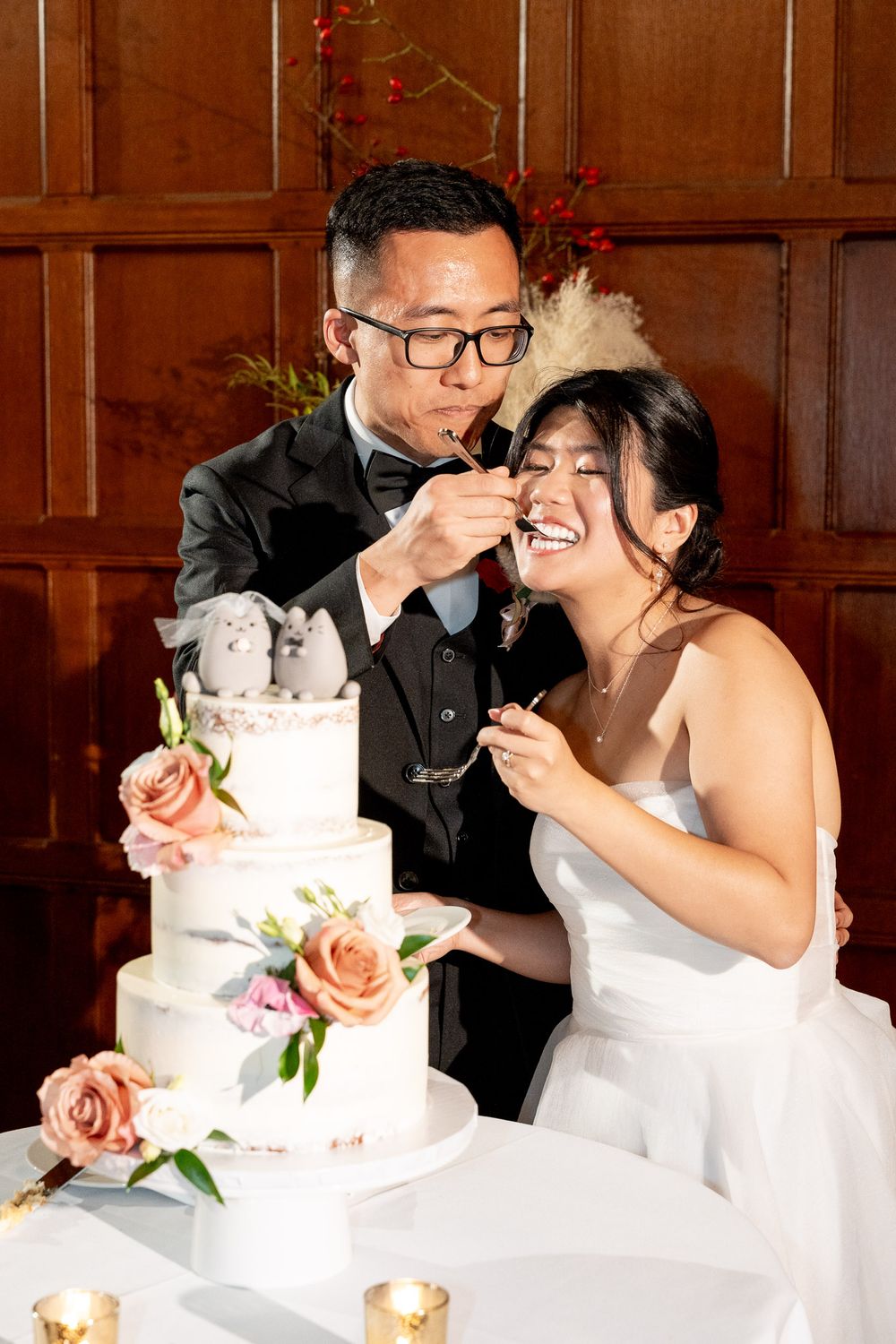 cake cutting photo
