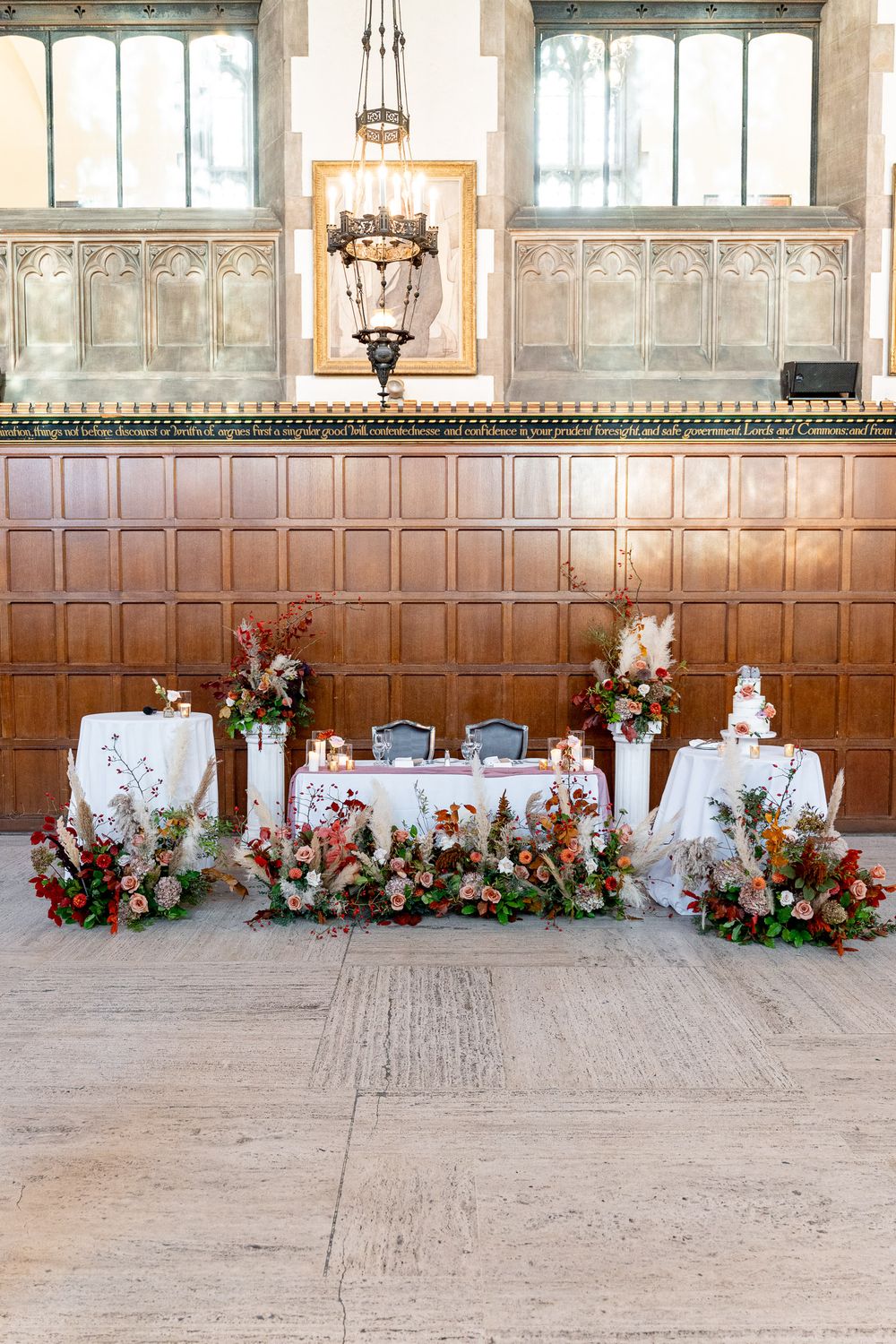 Great Hall decoration ideas for a wedding