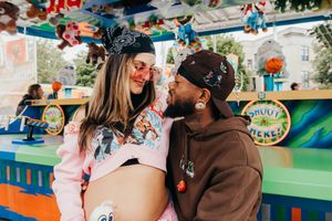 maternity photoshoot in Michigan