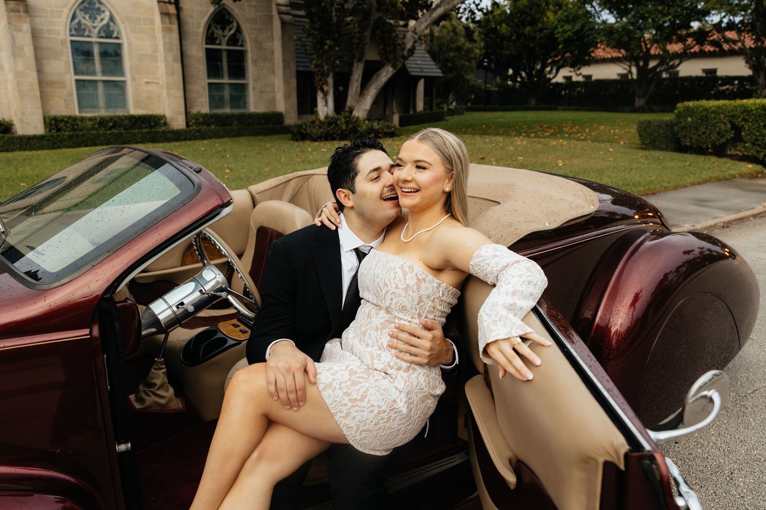 Editorial engagement photos in Florida. Jacksonville Engagement Photographer, Jacksonville Engagement Photos - Lindsay McDow Photography