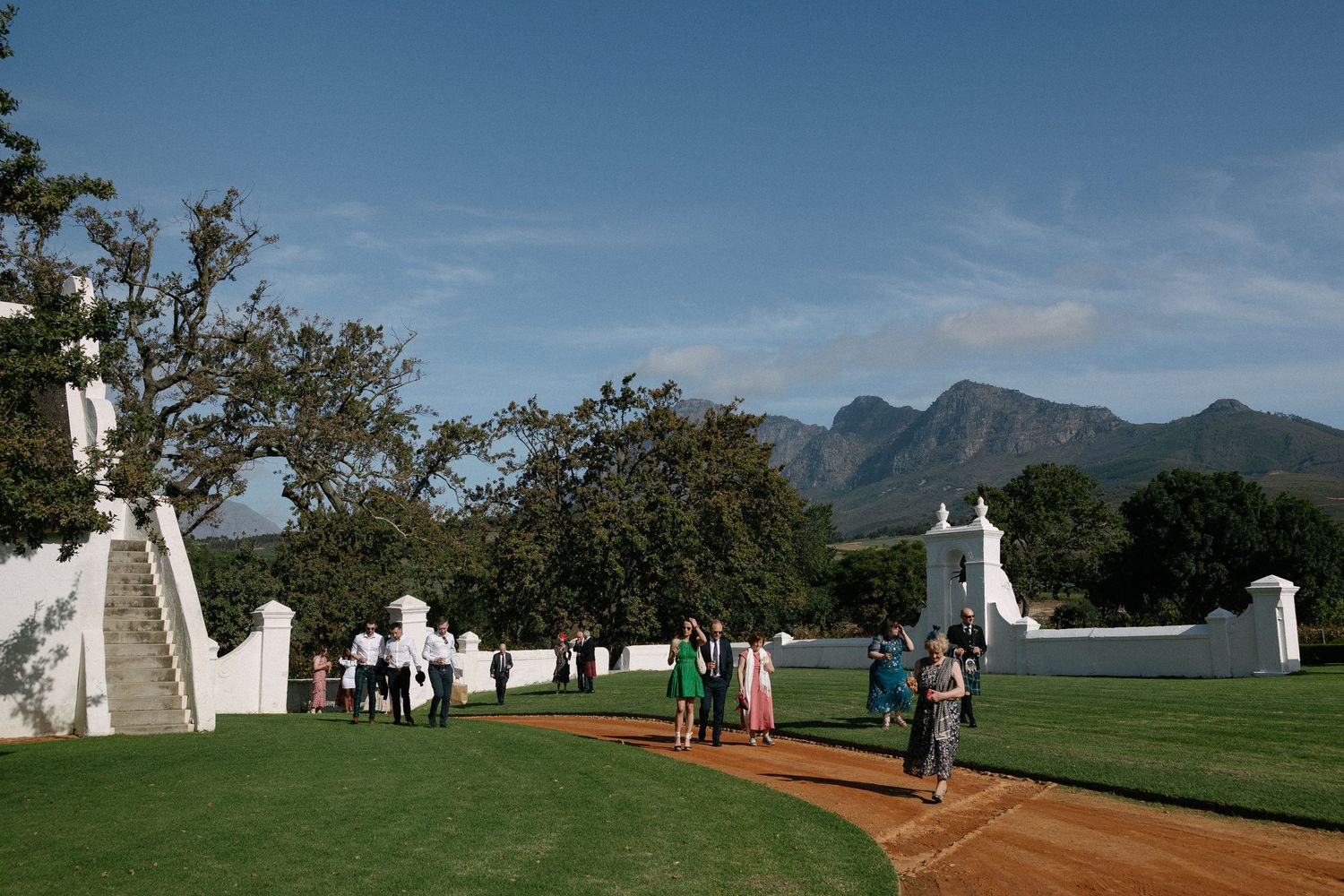 Cape Town wedding photographer Christene de Coning Photography documentary wedding at Babylonstoren.