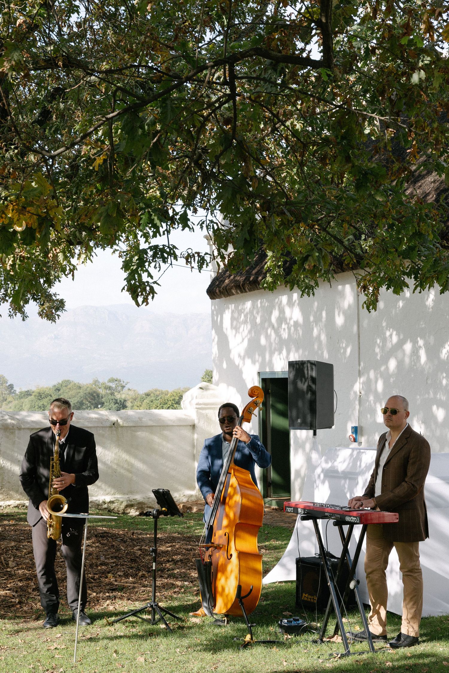 Cape Town wedding photographer Christene de Coning Photography documentary wedding at Babylonstoren.
