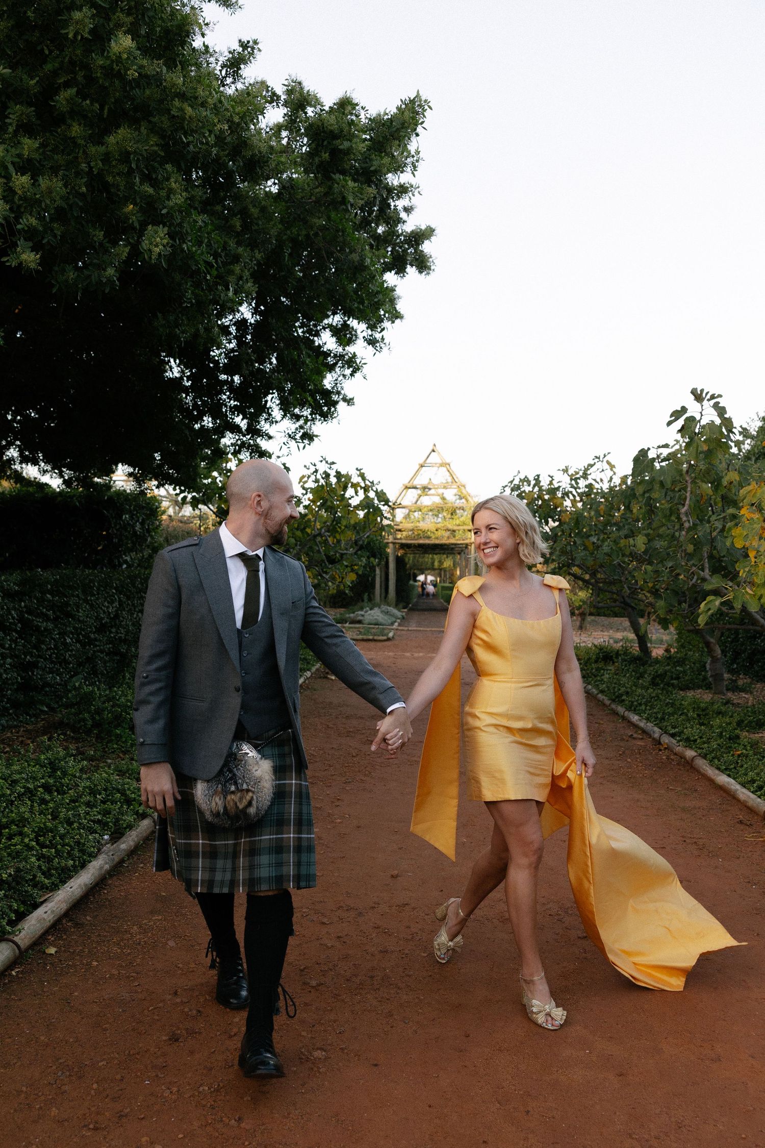 Cape Town wedding photographer Christene de Coning Photography documentary wedding at Babylonstoren.