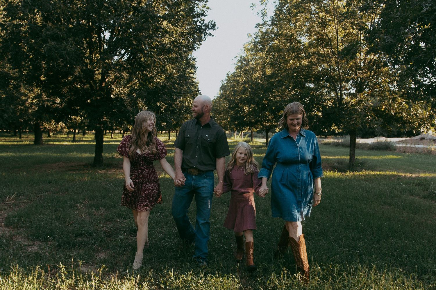 family photographer AZ, outdoor family portraits
