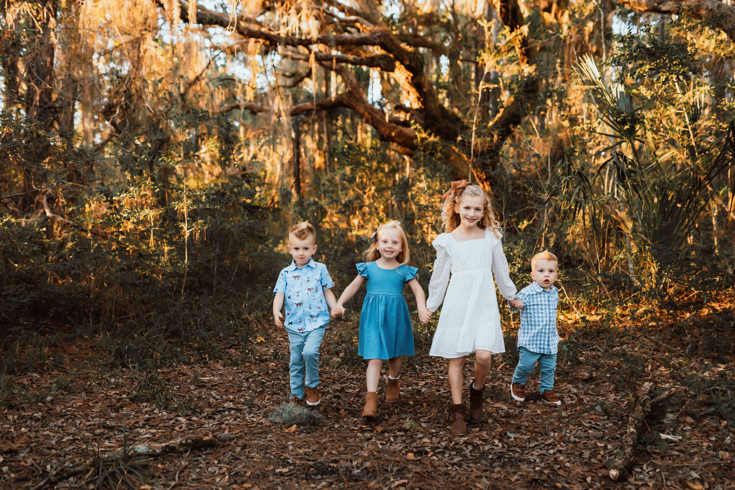 kid photography, family photographer, kids, siblings, marsh, mount pleasant, golden hour