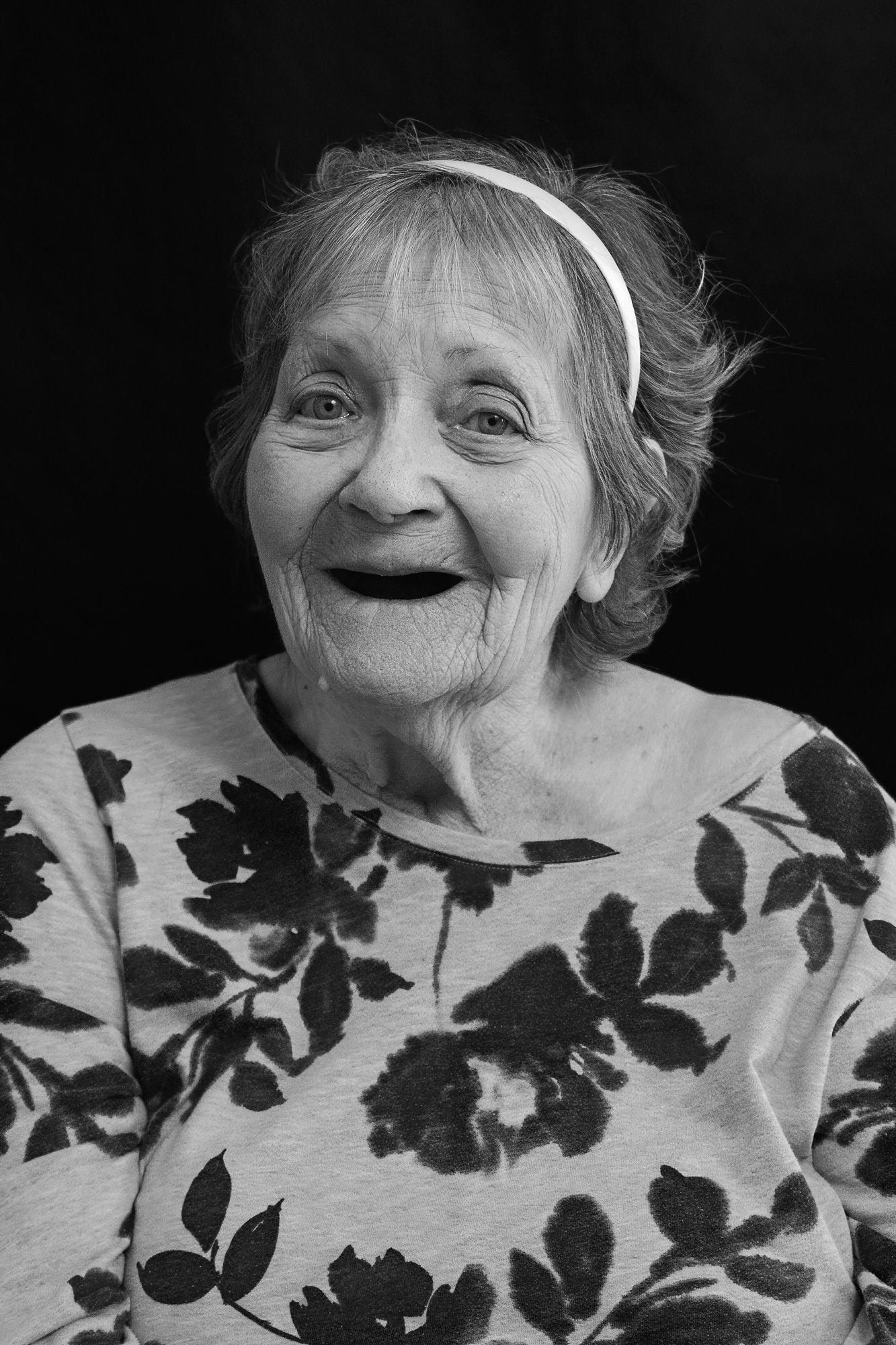 portrait, black and white, senior, capstone, headshot, college, rhianna k photography, flagstaff, arizona