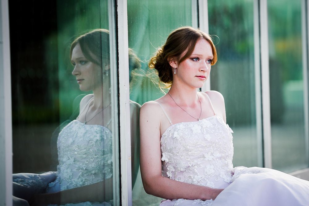 Photography Medicine Hat, Grad Photography Medicine Hat, Family Photos, Wedding Photos, Elkwater Family photos, Medicine Hat Photography,
