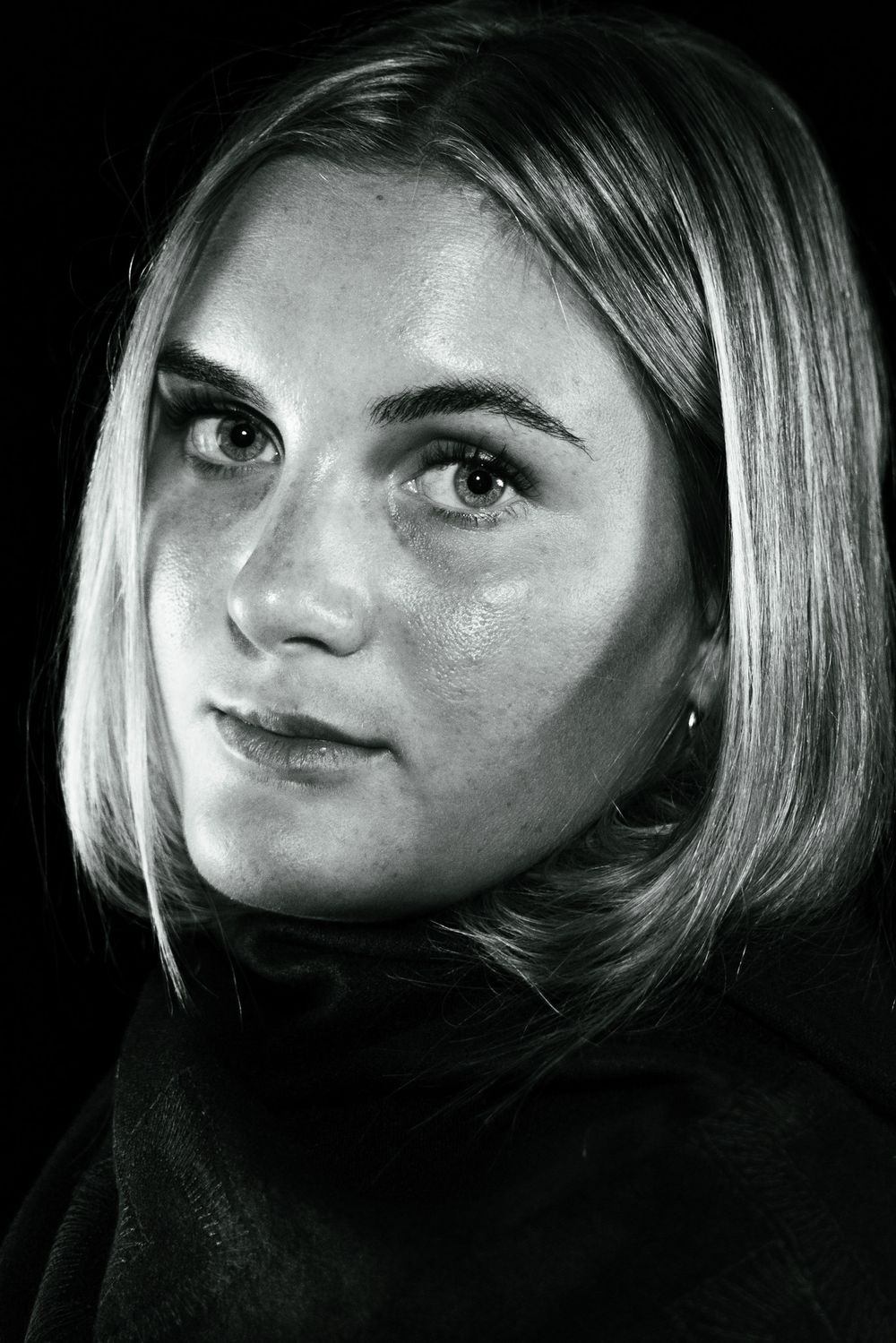 black and white portrait of lady