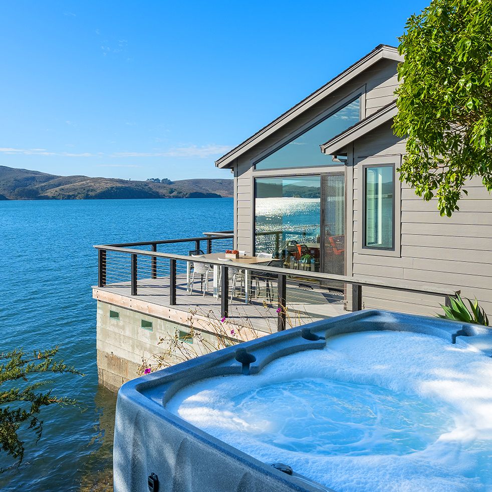 Michael Corona Real estate photography bay area Airbnb exterior home hot tub waterfront