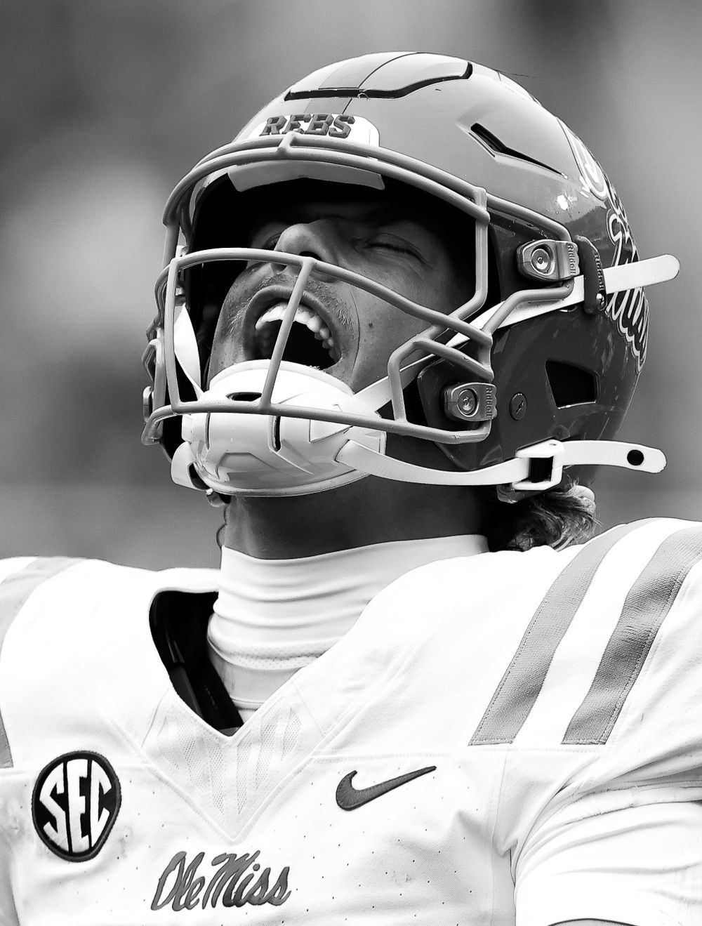 Jaxson Dart Celebrates after scoring a touchdown