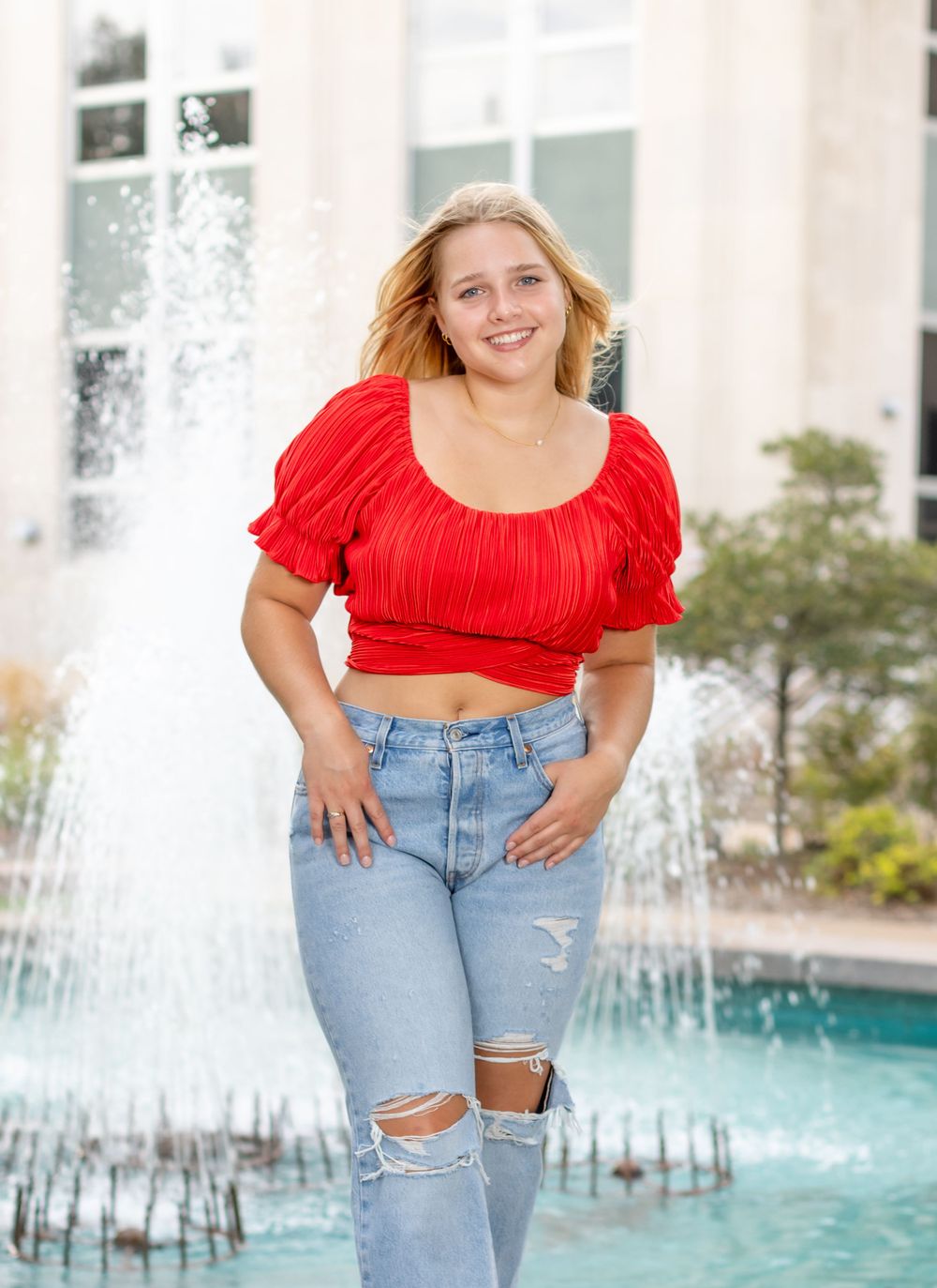 Seniors, head shots, Central WI photography. Fountain, outdoor on location