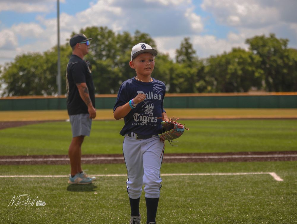 Dallas Tigers organization game shot by Nicole Banet Photography.