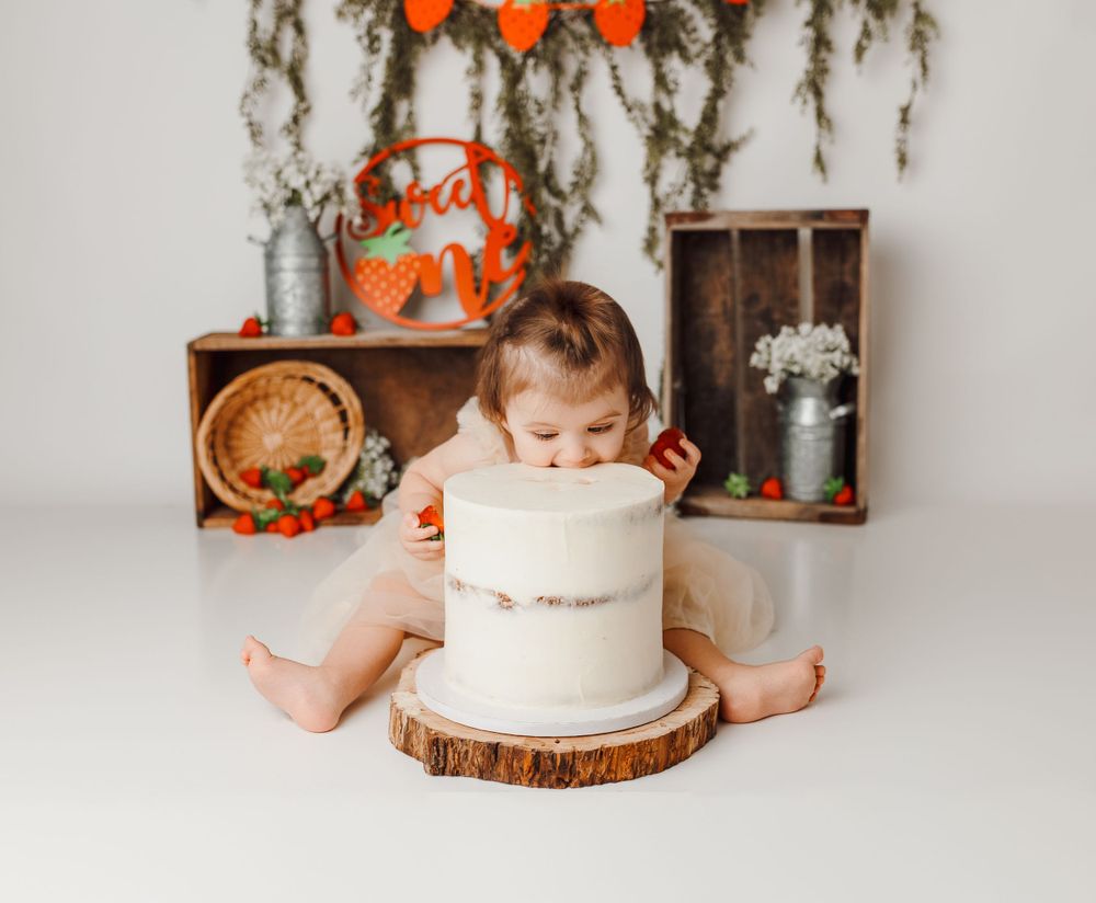 Minford Ohio Cake Smash Photography | Minford Ohio Newborn | Minford Ohio Photographer | Bailey's Photography