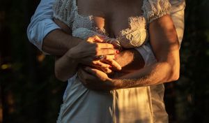 Editorial inspired couples session captured by Moments by Dani
