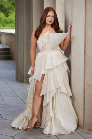beauty portrait by Matthew Sewell Photography