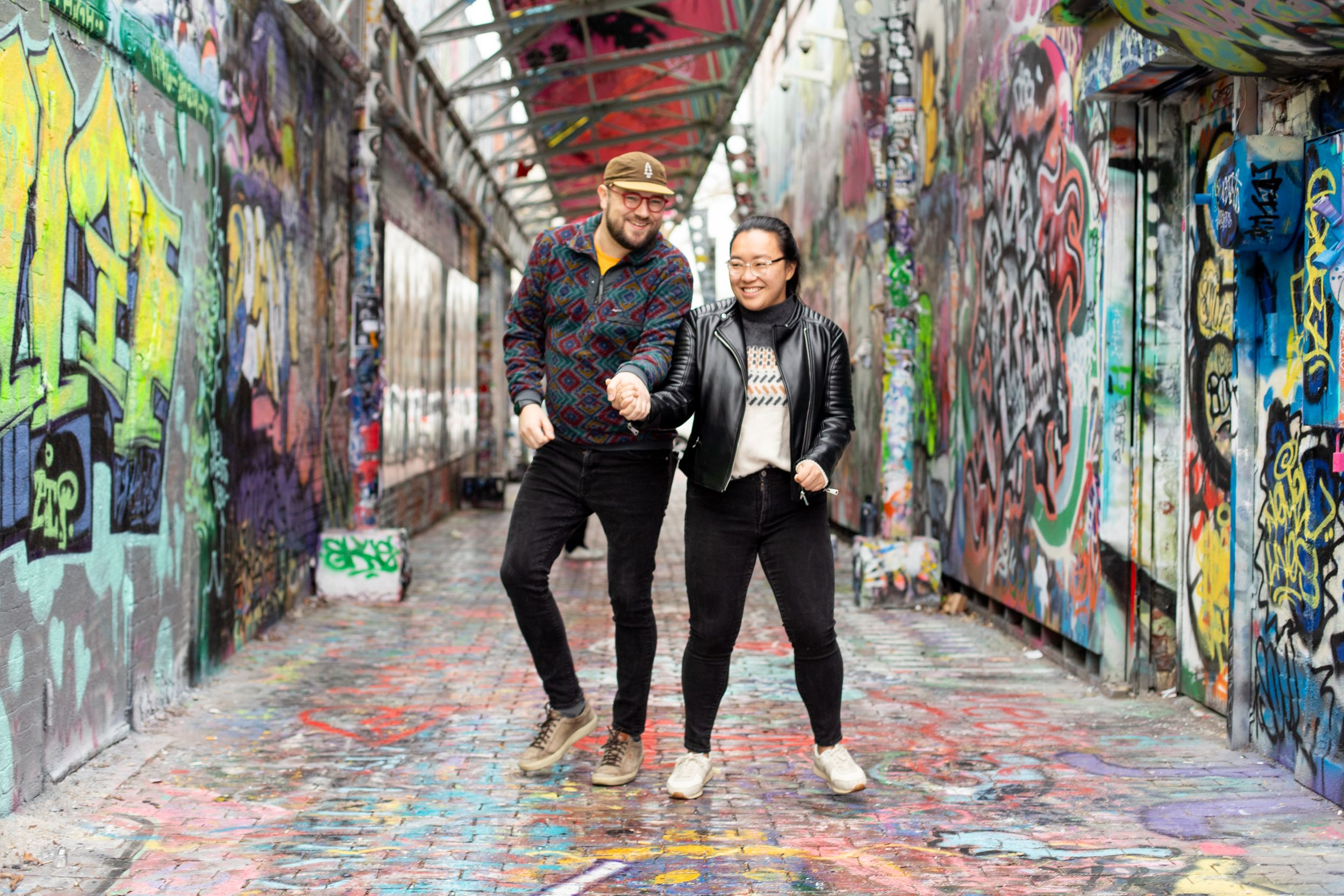 couples photo shoot gaffiti alley central square cambridge ma dancing candid
