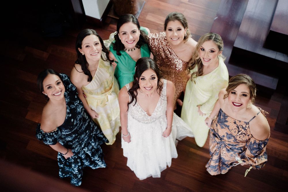 Novia y bridesmaids