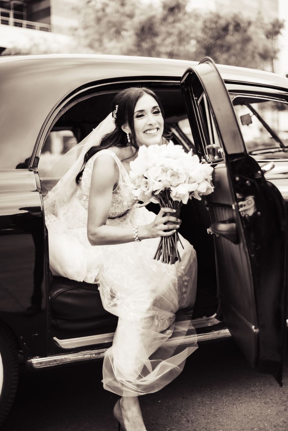 Novia llegando a la iglesia