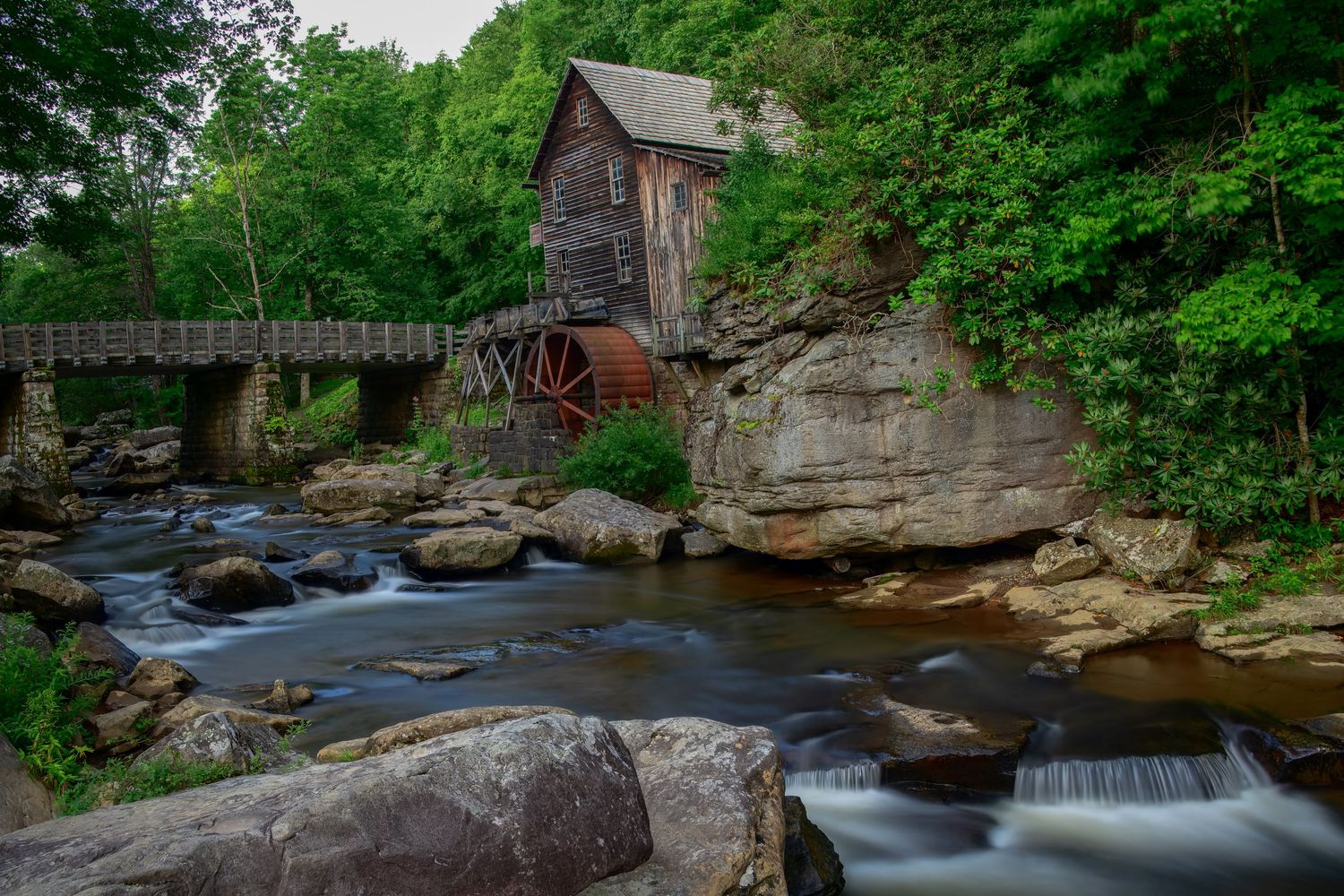 A gorgeous scene of the Glade Creek Grist Mill waterfalls was taken in West Virginia by Paul Block of No Planet B Photography.
