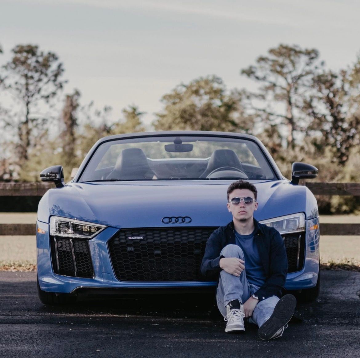 blue car portrait graduation photos