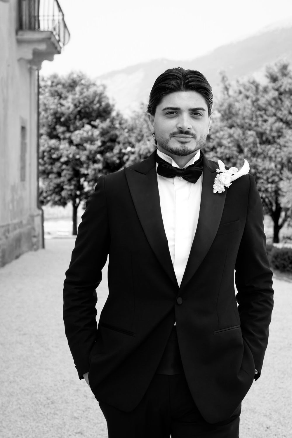 Luxury destination wedding at Palazzo Principi Lanza in Calabria, Italy.