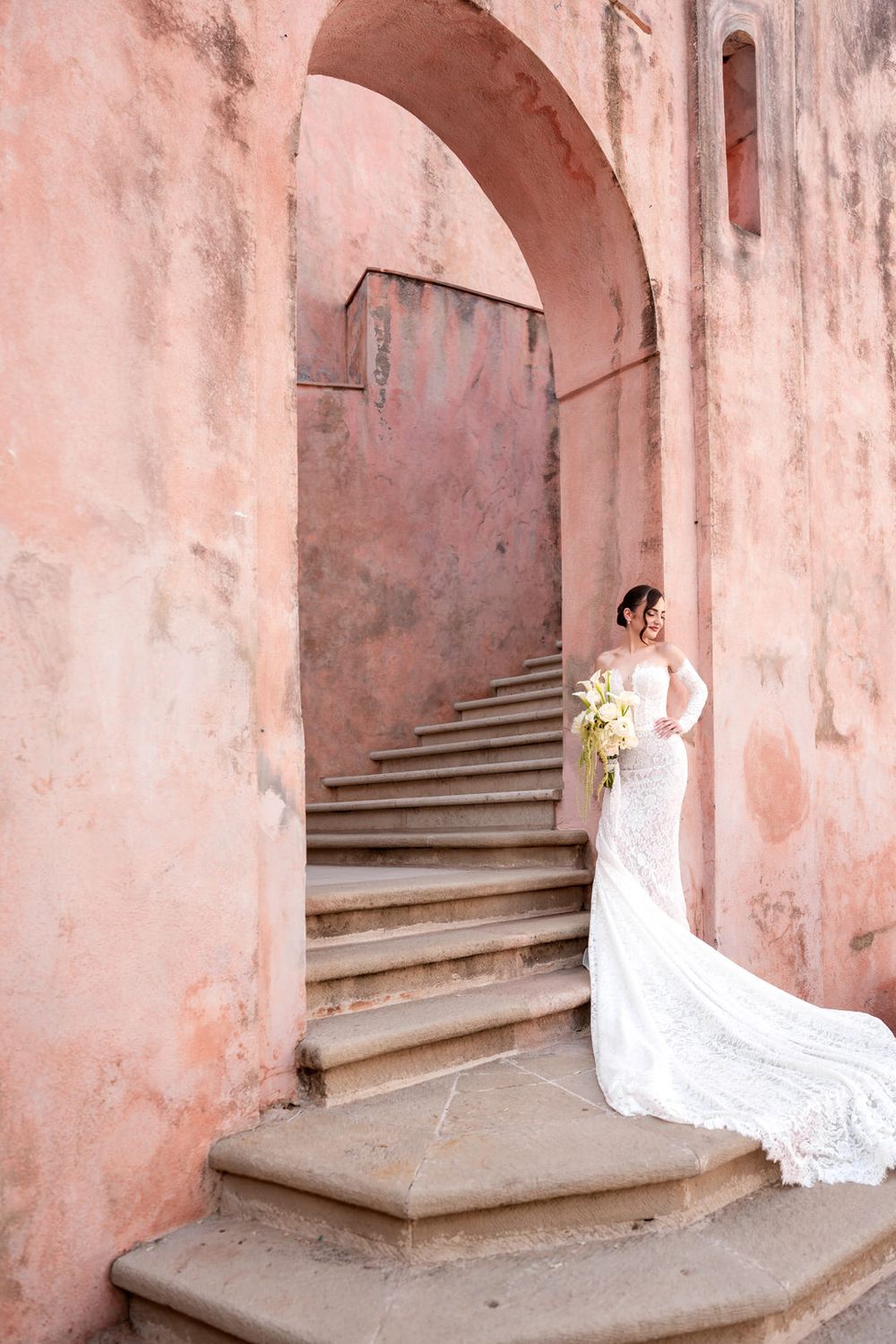 Luxury destination wedding at Palazzo Principi Lanza in Calabria, Italy.