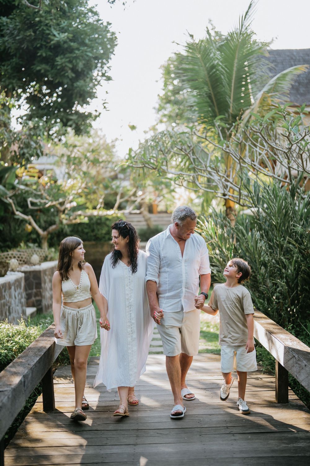 Professional family photoshoot at Kalapa Bali.