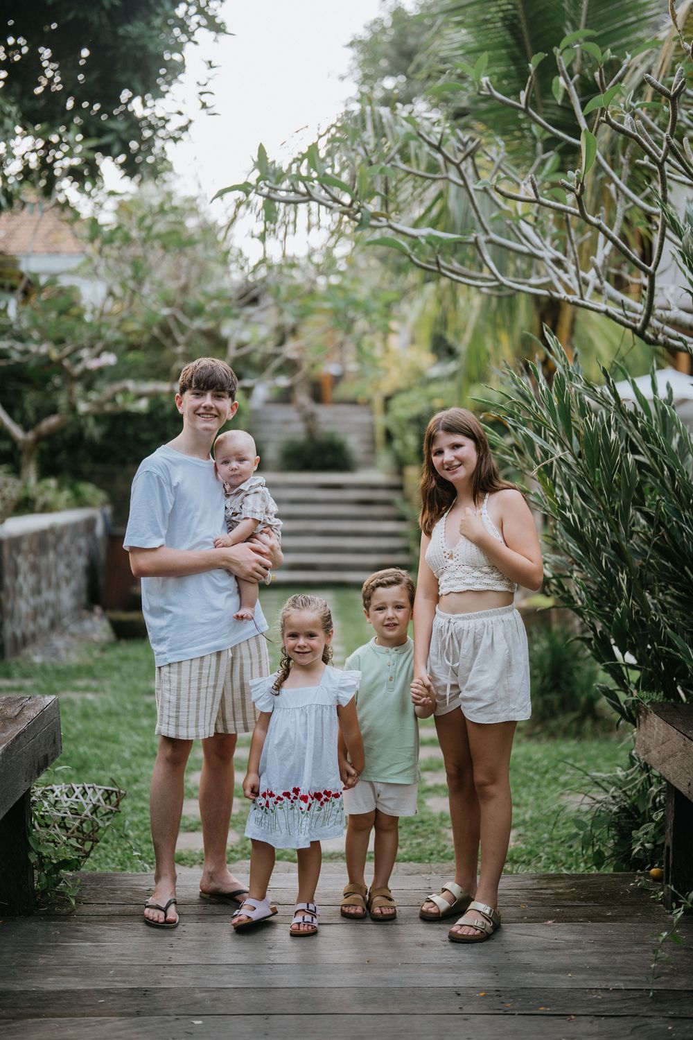 Professional family photographer at Kalapa Bali.