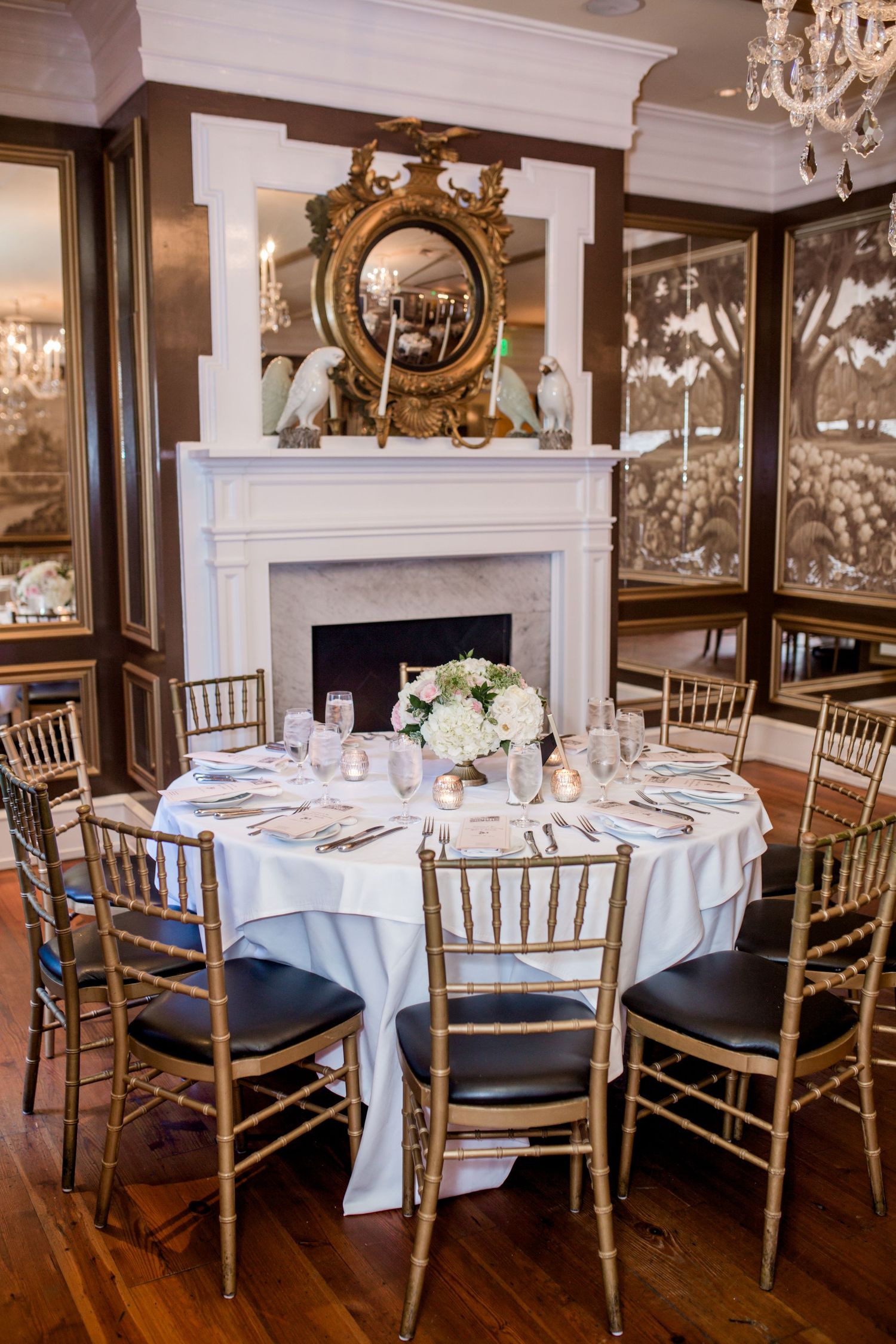 Olde Pink House wedding in Savannah, GA