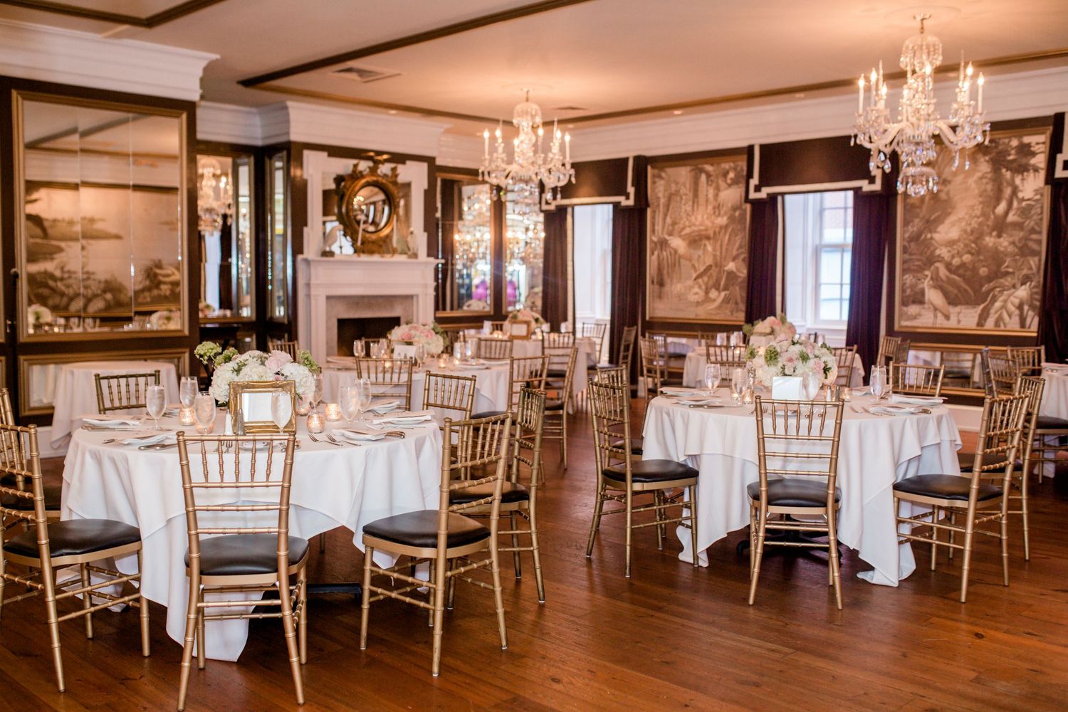 Olde Pink House wedding in Savannah, GA