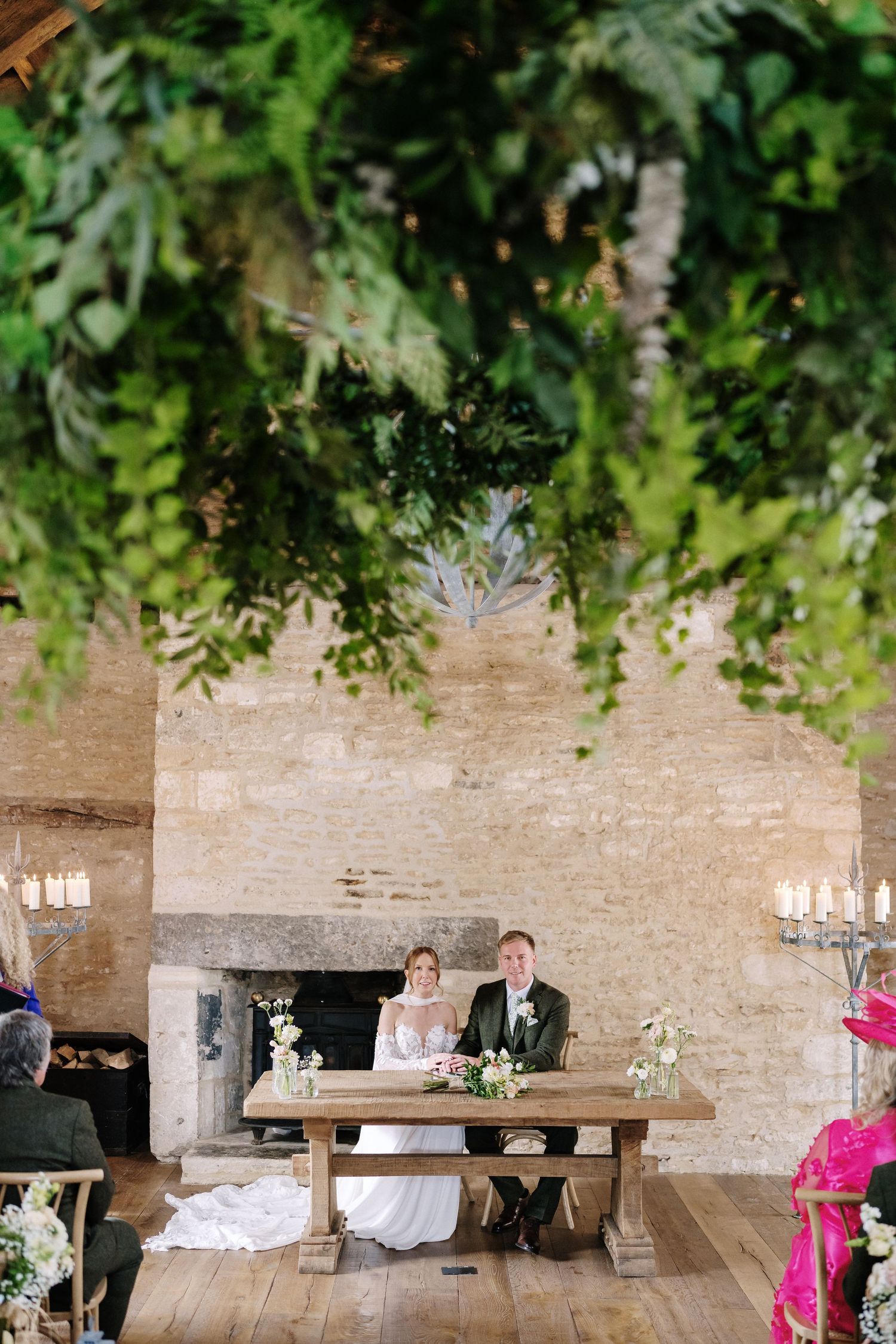Ivy Lodge wedding photographer at Ivy Lodge Cirencester in the Cotswolds