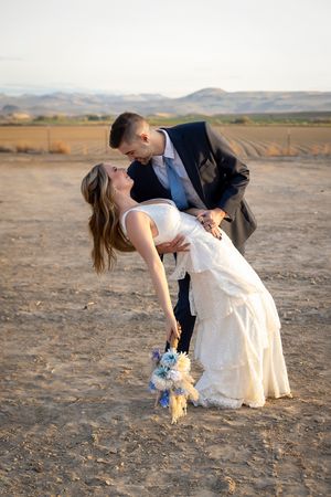 Farmhouse elopement Marsing Idaho Milestones Studios LLC, Lucky Four Farm