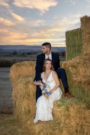 Farmhouse elopement Marsing Idaho Milestones Studios LLC, Lucky Four Farm