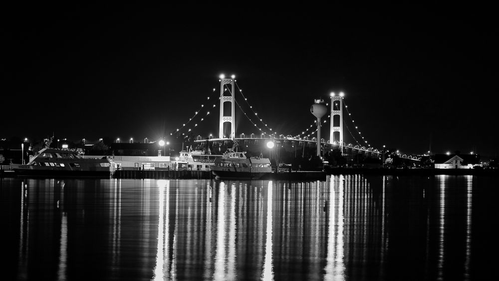 WEBSITE-_MACKINAC-CITY-MACKINAW-MICHIGAN-PHOTOGRAPHER-VIDEOGRAPHER-WEDDING-COMMERCIAL-BUSINESS-1537-3