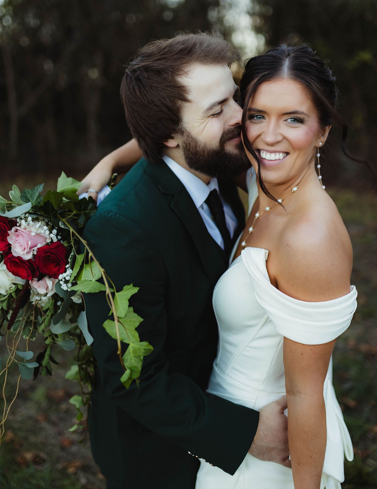 Wedding Day
Bride and Groom
Kiss the Bride
Romantic
Moody romance