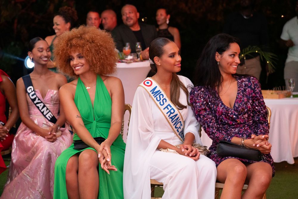 Candidates Miss Guyane lors d'un événement