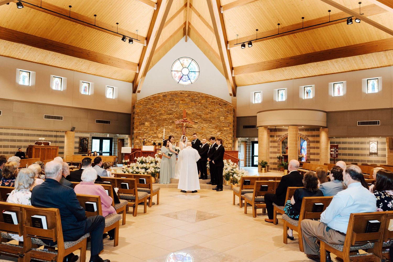 Wedding photographer, elopement photographer in Harrisburg, Dauphin county, Lancaster county, , York county and Tampa Bay Florida