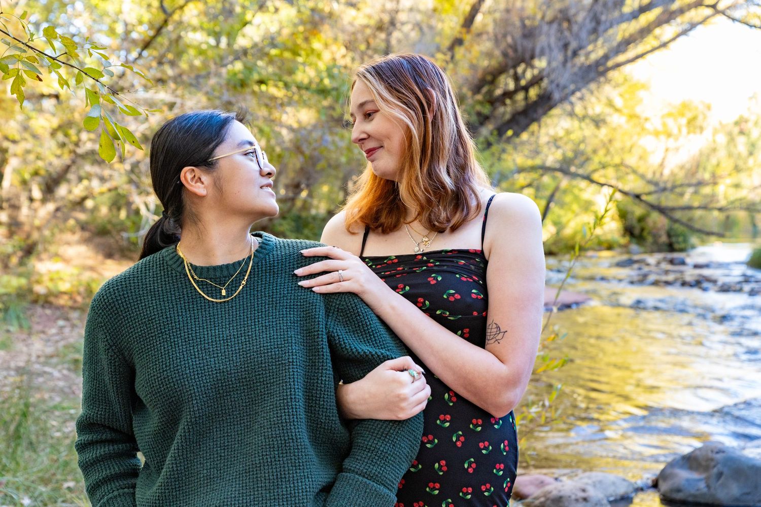 arizona, portrait, rhianna k photography, couple, wedding, rocks, mountain