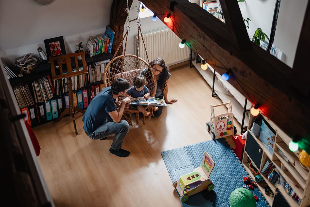 photographe de famille a Lille, Nathalie Klein propose des seances photo a domicile pour capturer la beaute du quotidien