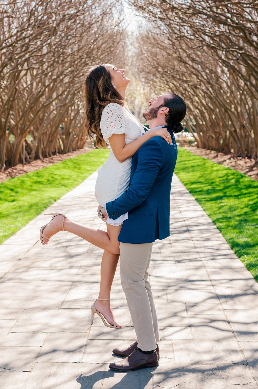 Dallas outdoor engagement session