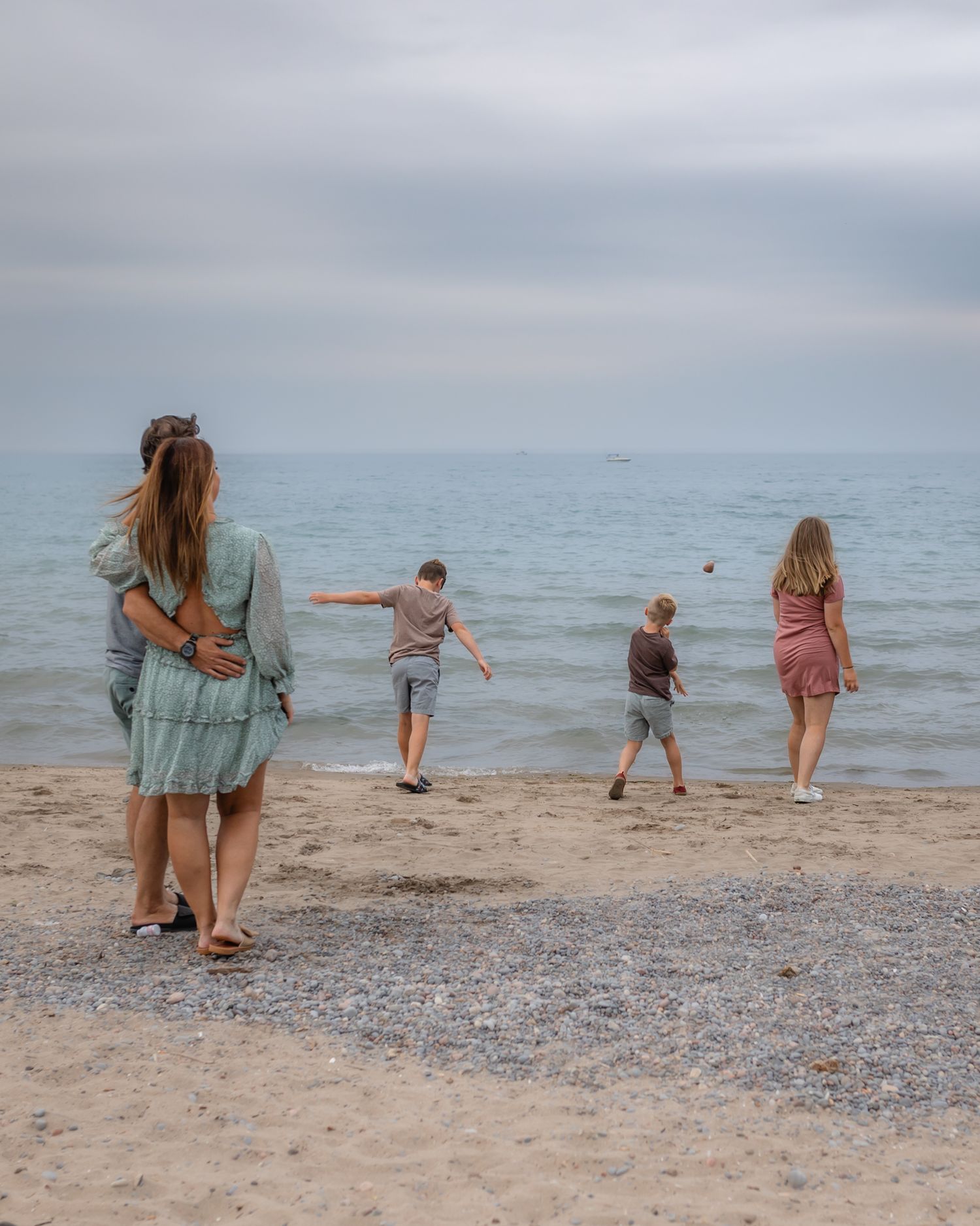 family beach photography, port perry family photography, port perry family photographer