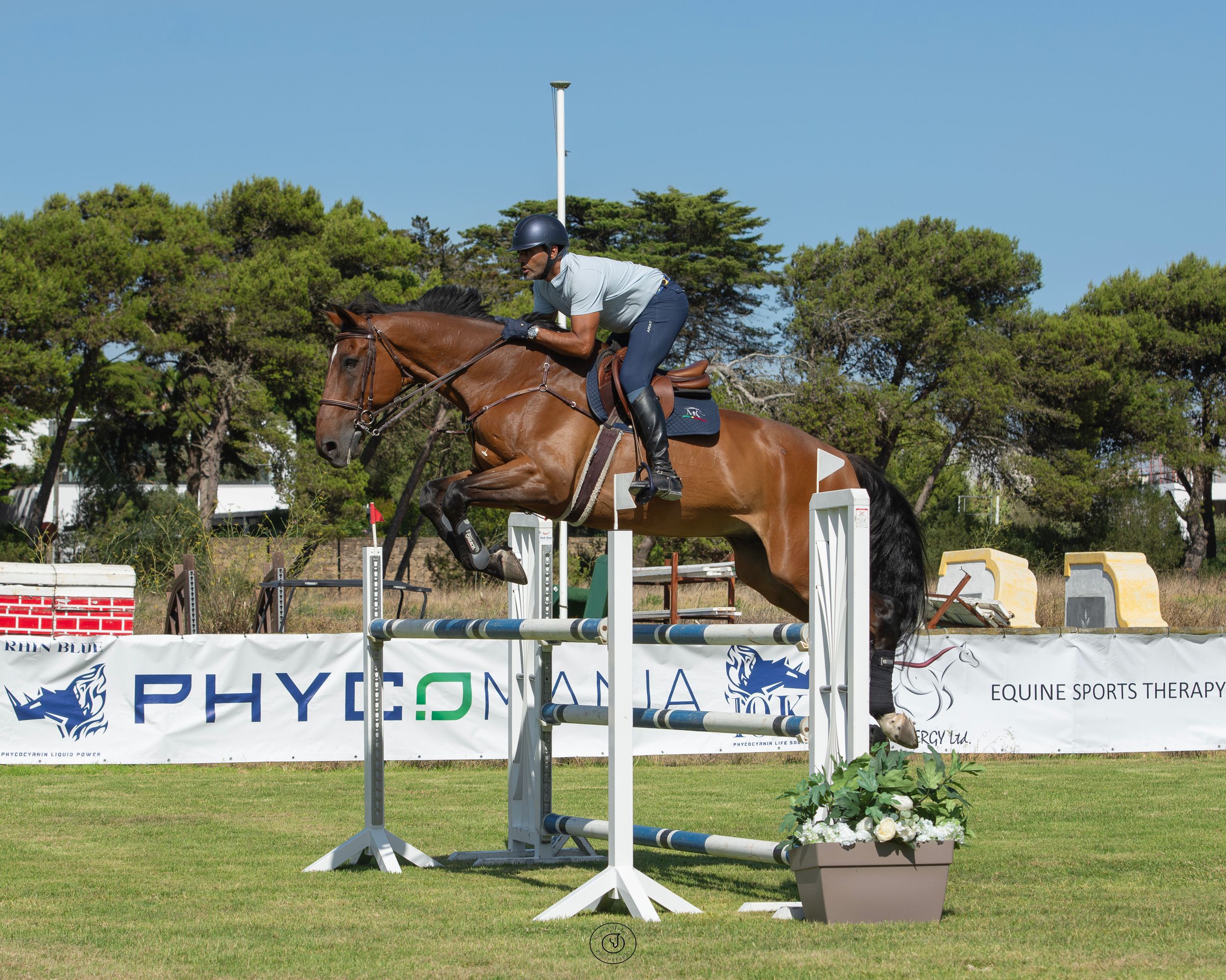 competition imagery